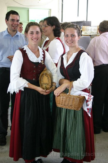 2006_07_23 Volkstanzfest Eisgarn (6)